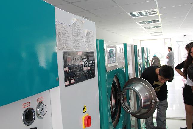 干洗店設(shè)備的成本大概是多少