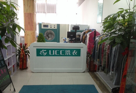 現在開家干洗店大概多少成本